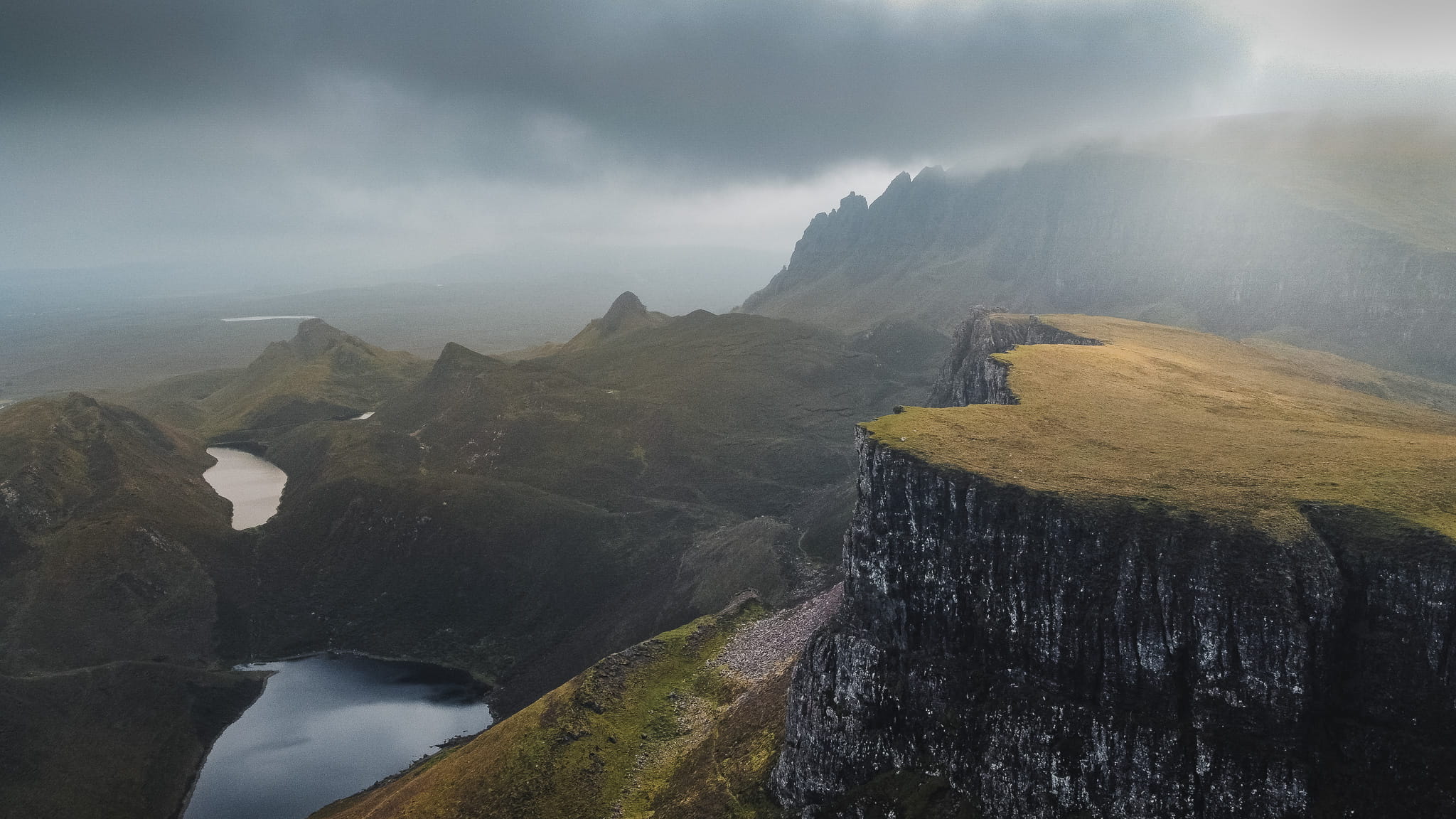 Reliefs et falaises de l’île de Skye
